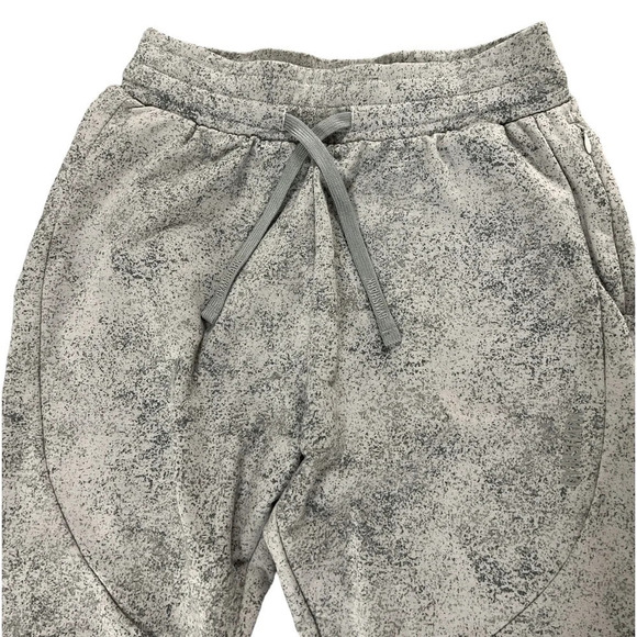 Gymshark Chalk Gray and White Joggers - Picture 3 of 10